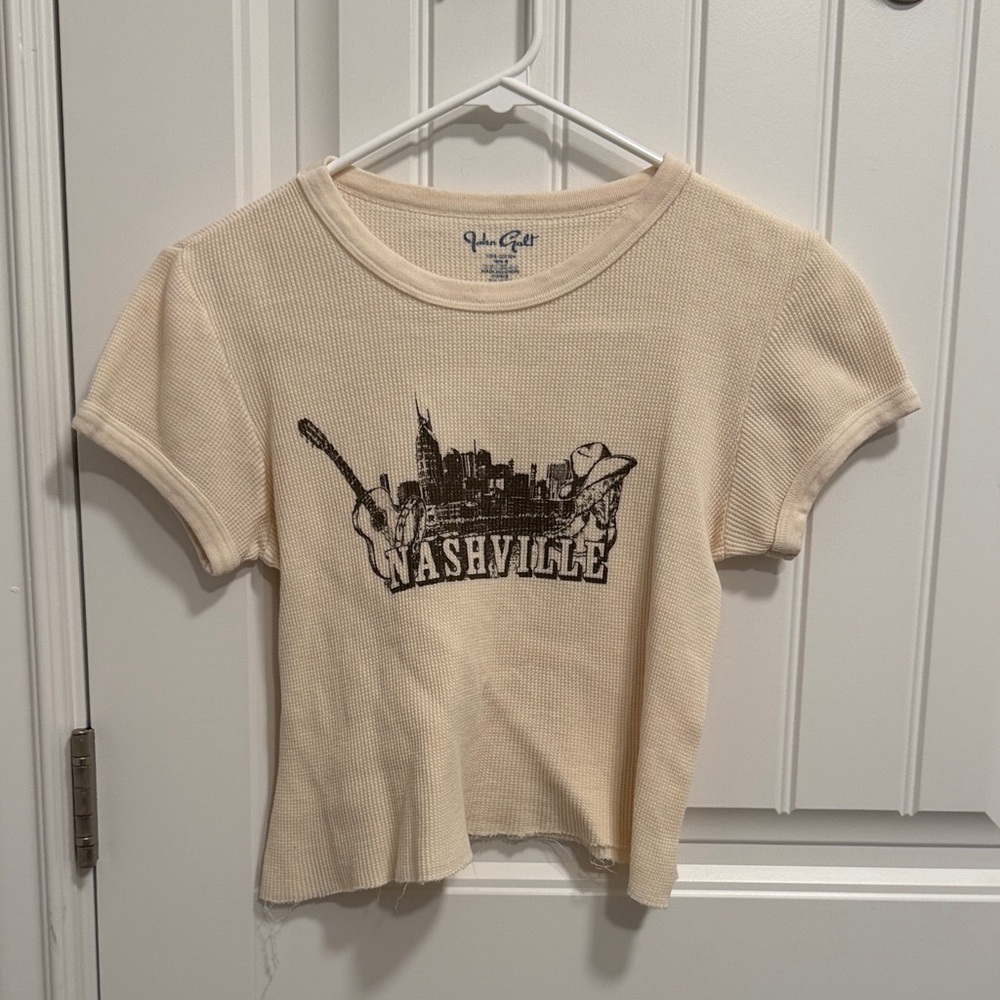 Brandy Melville Cream Nashville Graphic Tee